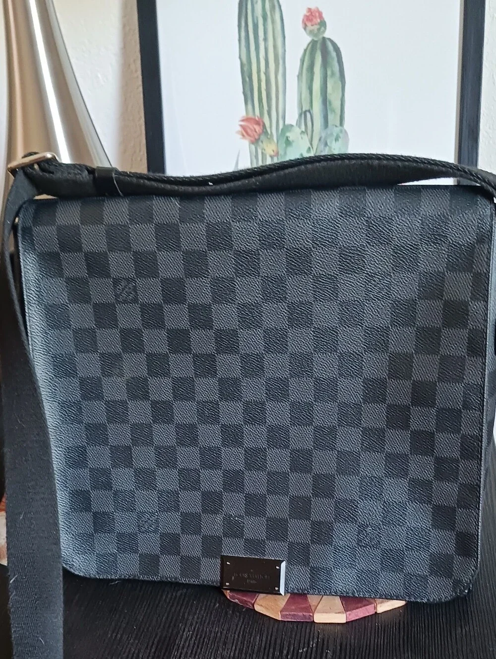 Louis Vuitton District PM Damier Graphite Messenger Bag – Black (Pre-Loved)
